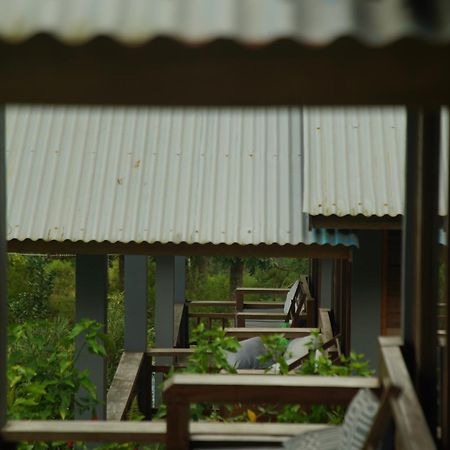 The Geckos Homestay Kelimutu Δωμάτιο φωτογραφία