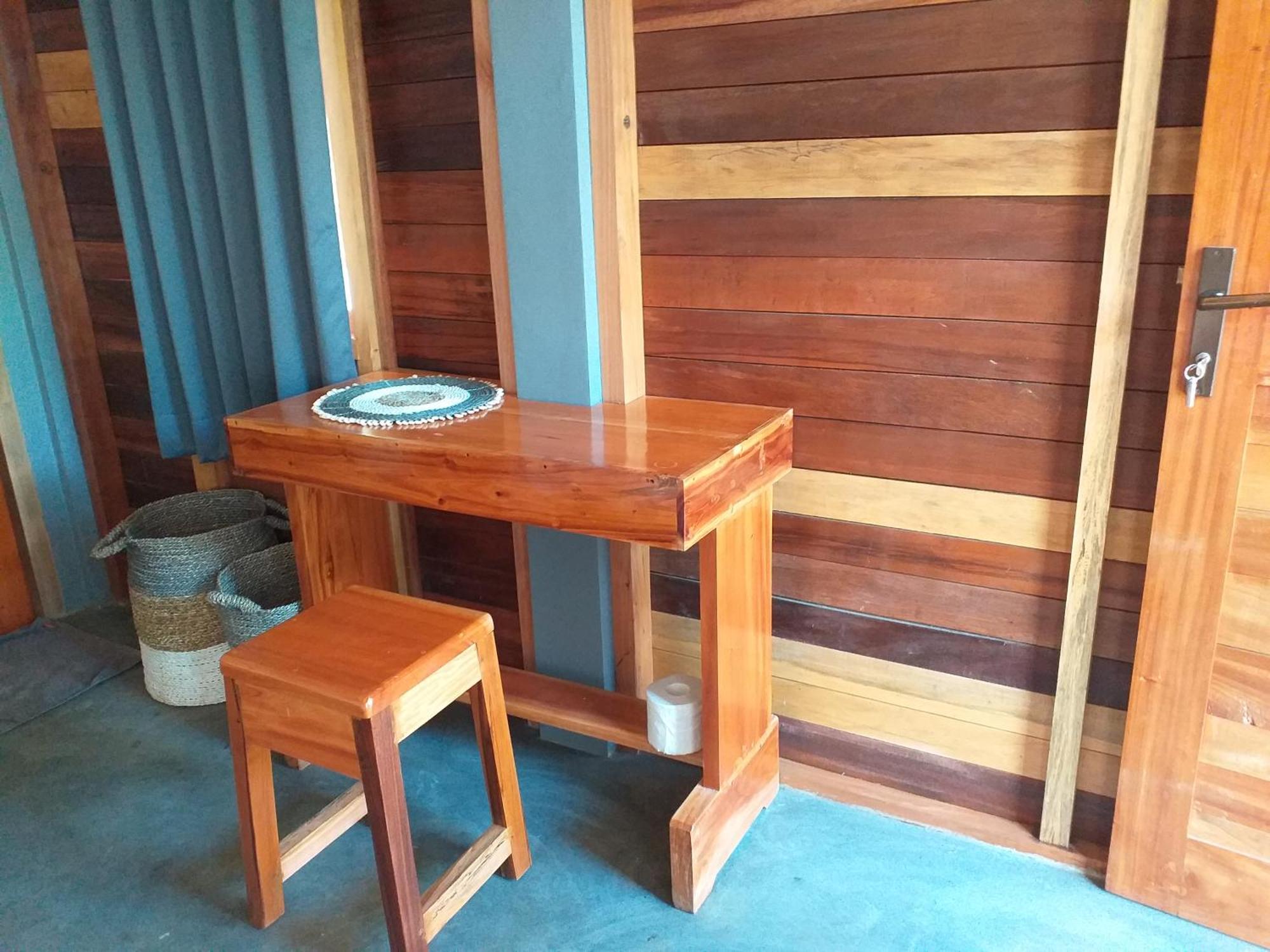 The Geckos Homestay Kelimutu Δωμάτιο φωτογραφία
